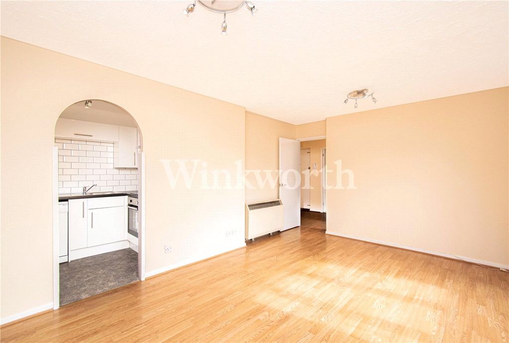 Property photo 1 of 10 Picture No. 20