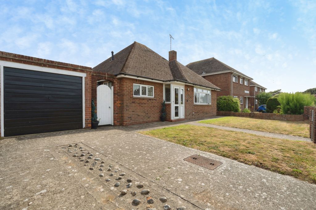 Property photo 1 of 25