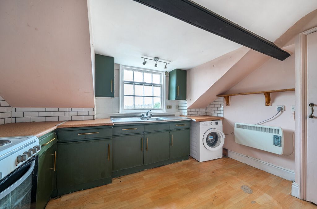 Property photo 2 of 14 2