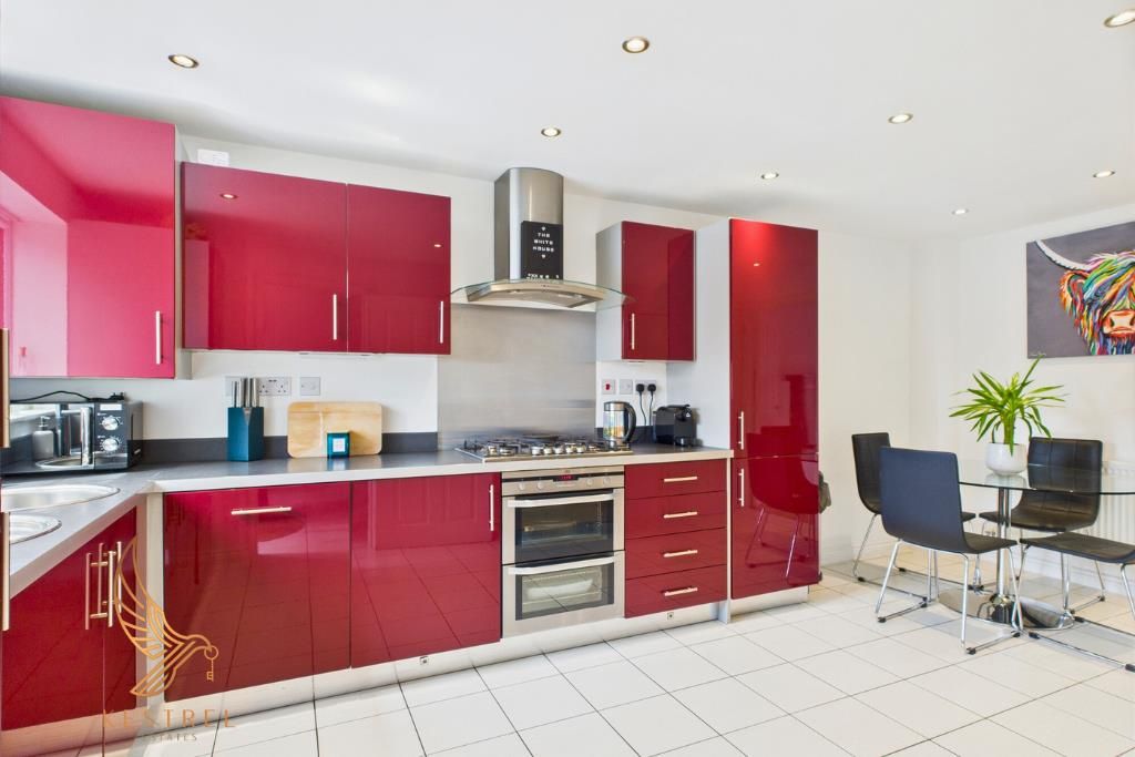 Property photo 3 of 35 17.Png
