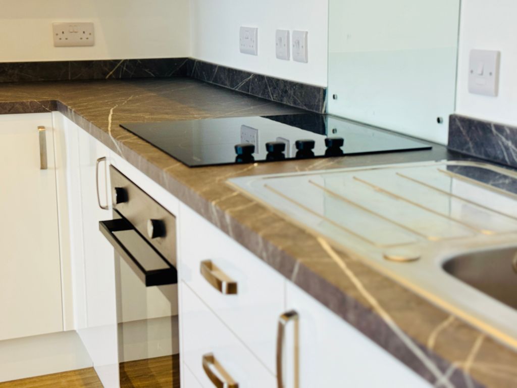 Property photo 1 of 14 Image