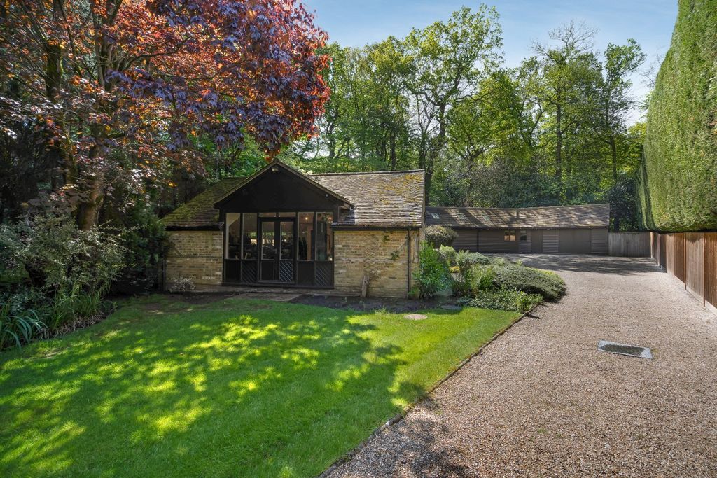 Additional image 19 of 7 bed detached house to rentWestwood Road, Windlesham, Surrey GU20