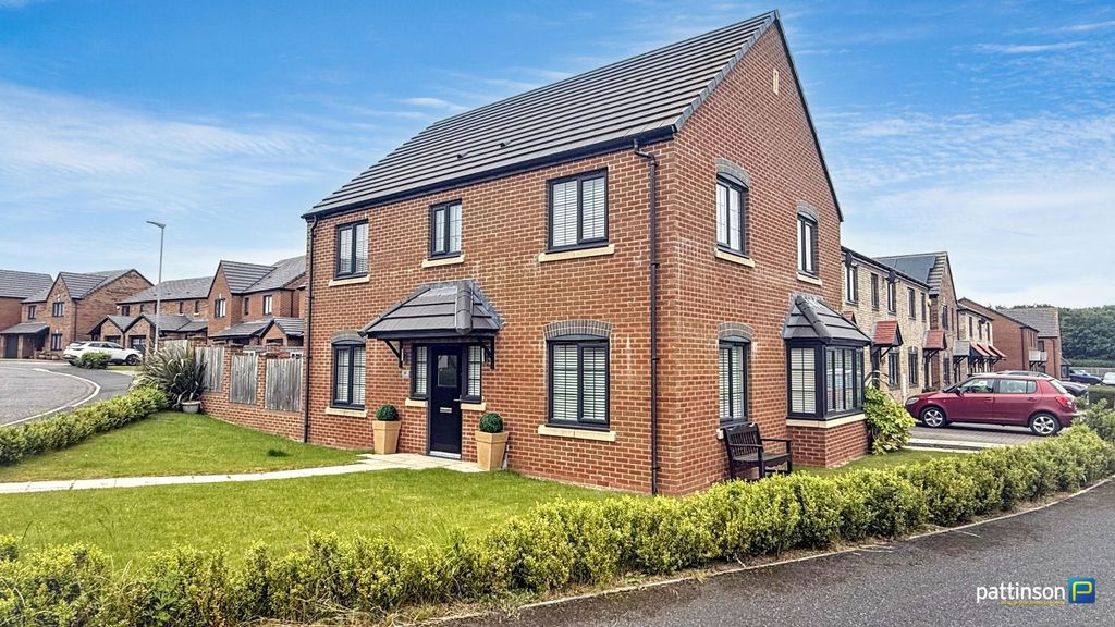 Property photo 1 of 33