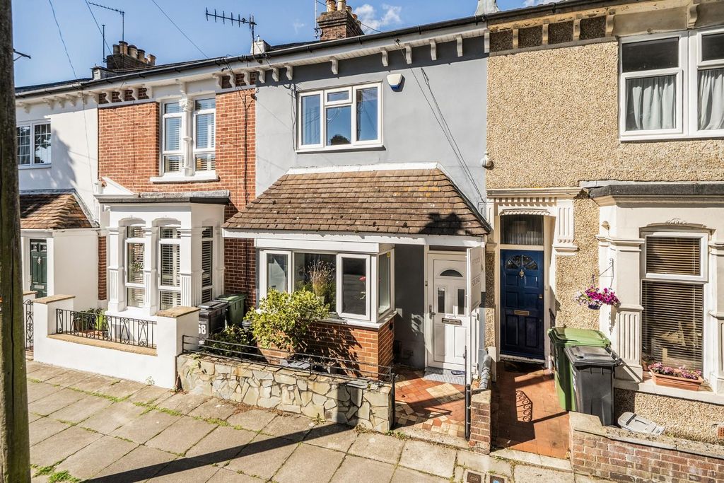 Property photo 1 of 20 1473297-21-6A26E9Bfc07ce.Jpg