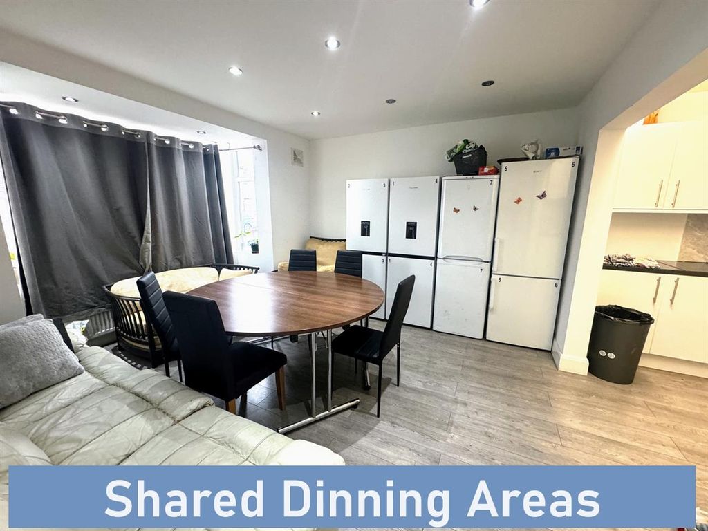 Property photo 3 of 10 Our Requirements: