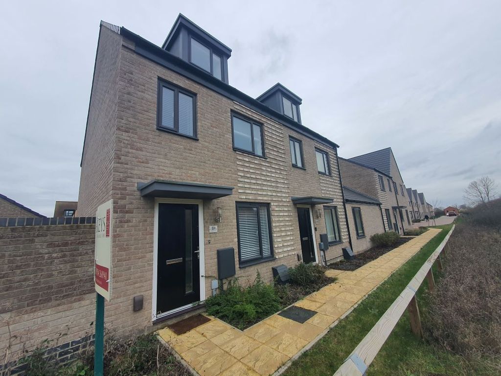 Property photo 1 of 4