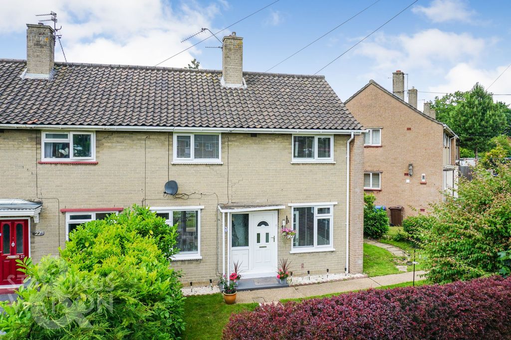 Property photo 1 of 21