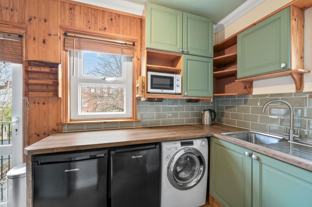 Property photo 3 of 13 Picture No. 29