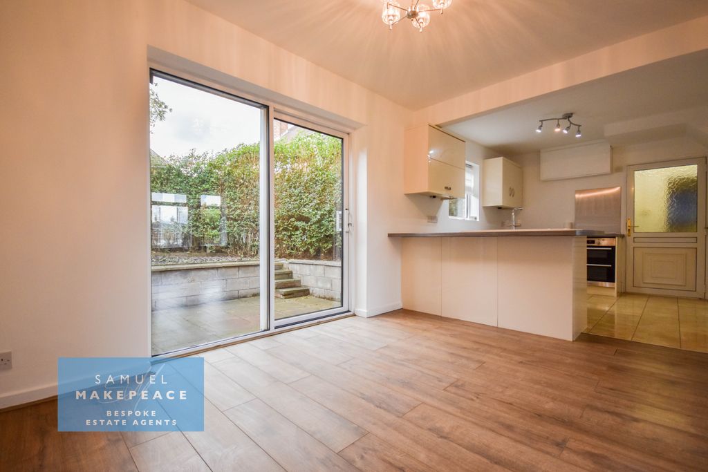 Property photo 2 of 19 Gallery