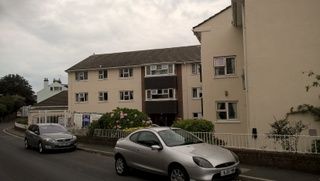 Property photo 1 of 2