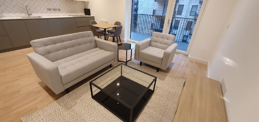 Property photo 2 of 7