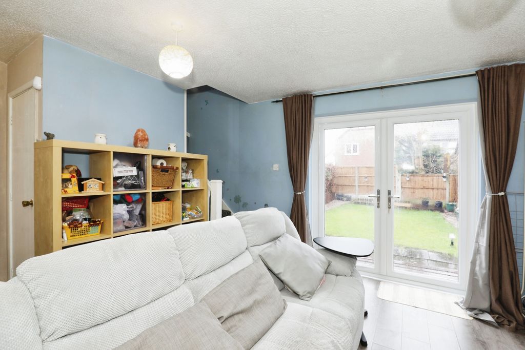 Property photo 2 of 17 Photography