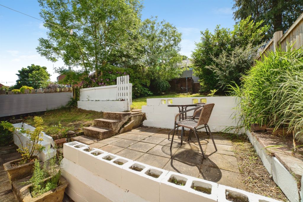 Property photo 2 of 18