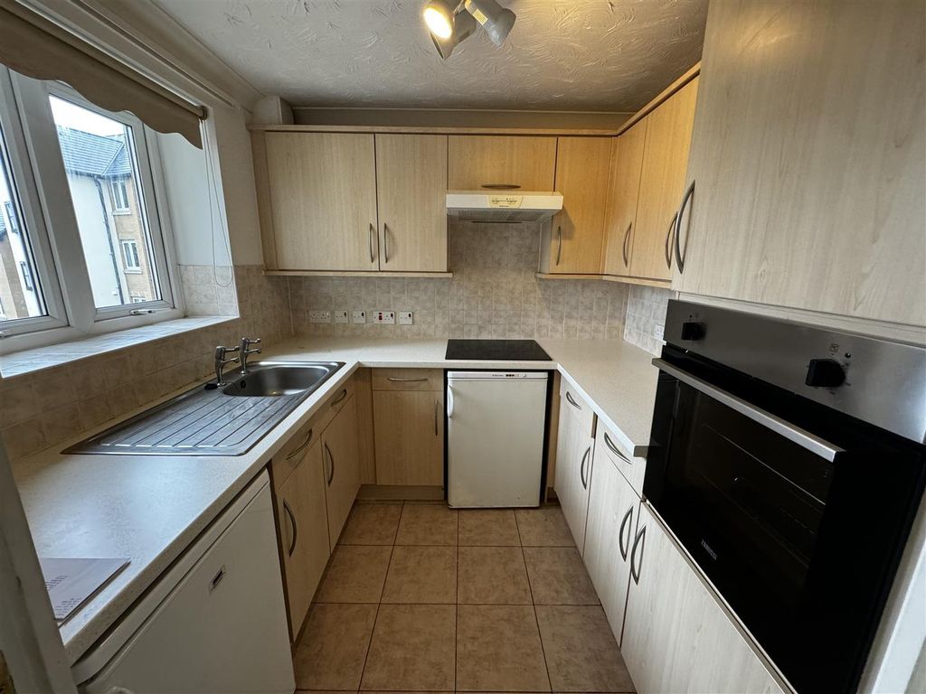 Property photo 2 of 13 9.Jpg