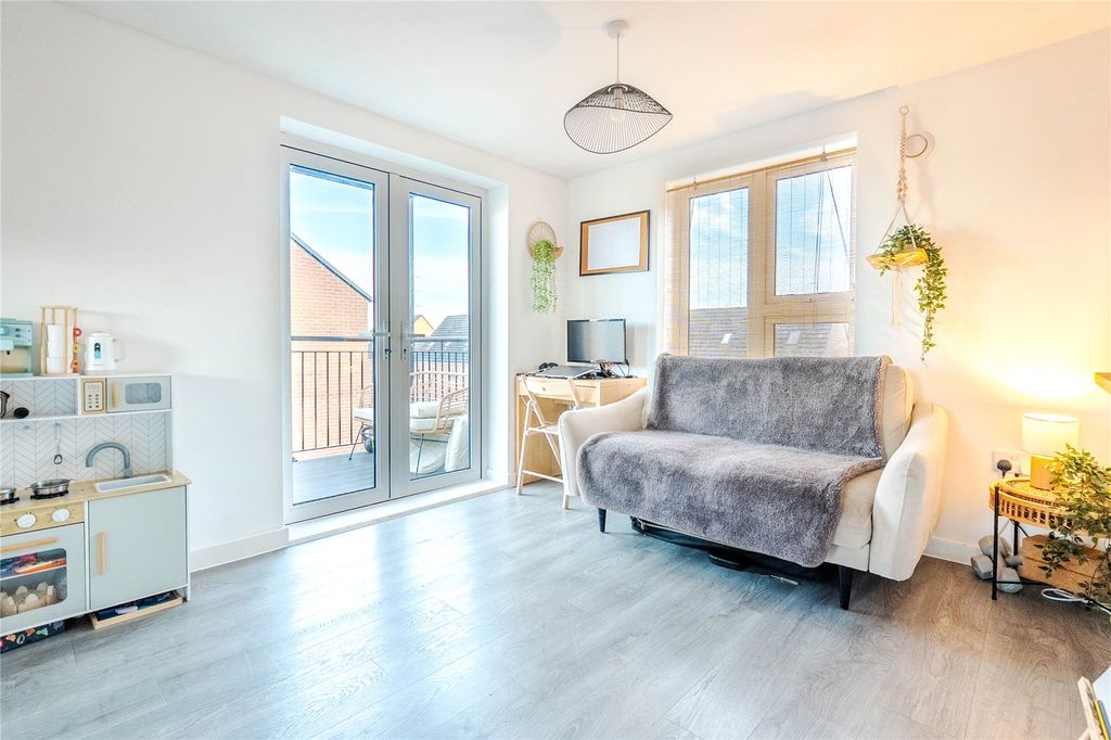 Property photo 3 of 11 Picture No. 08