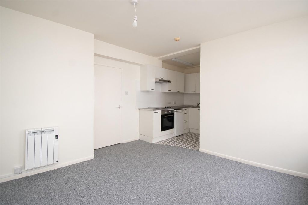 Property photo 2 of 10 Open Plan Living Space