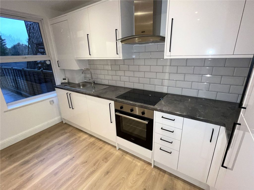 Property photo 3 of 9 Picture No. 05