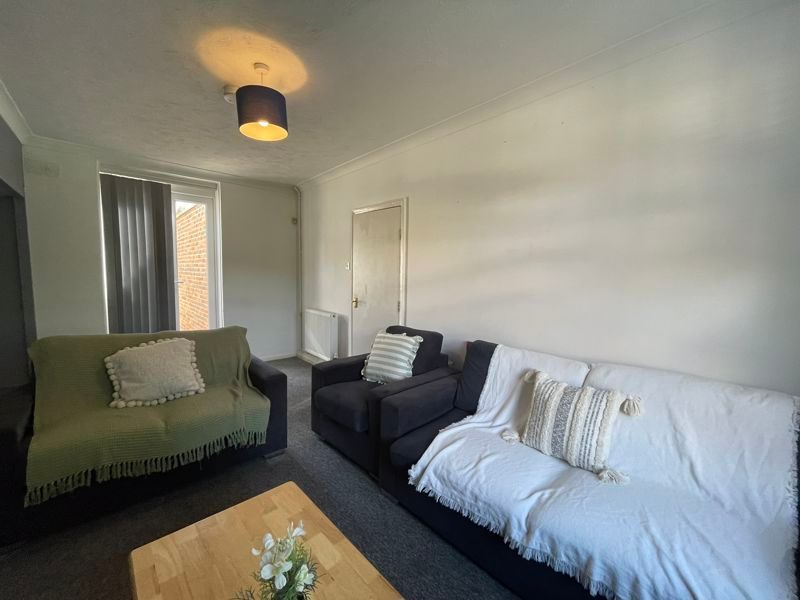 Property photo 1 of 12 Living