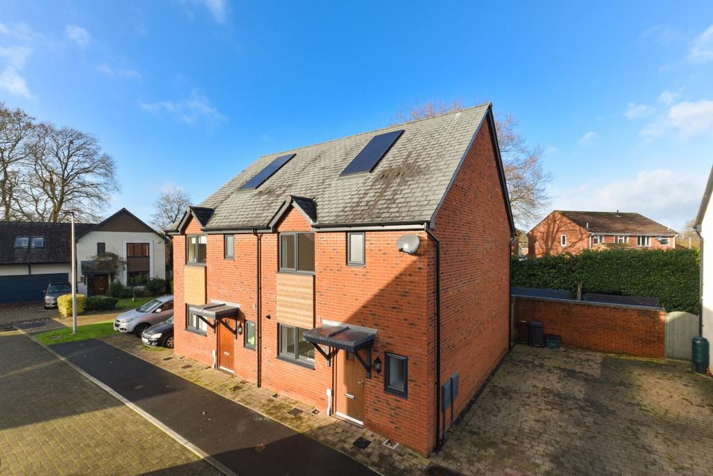 Property photo 1 of 20 Ph3_6337672.Jpg