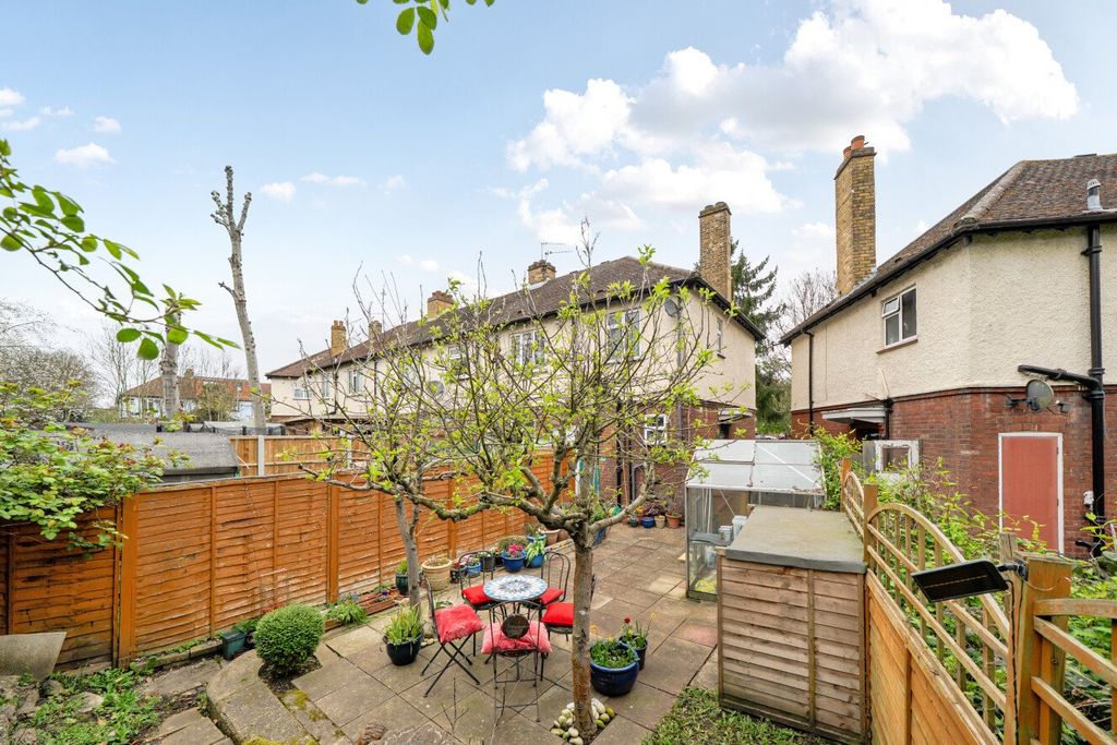 Property photo 1 of 15 Picture No. 32