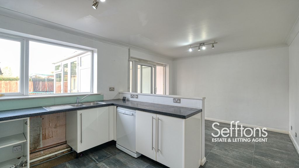 Property photo 2 of 18 Dscf7900_15