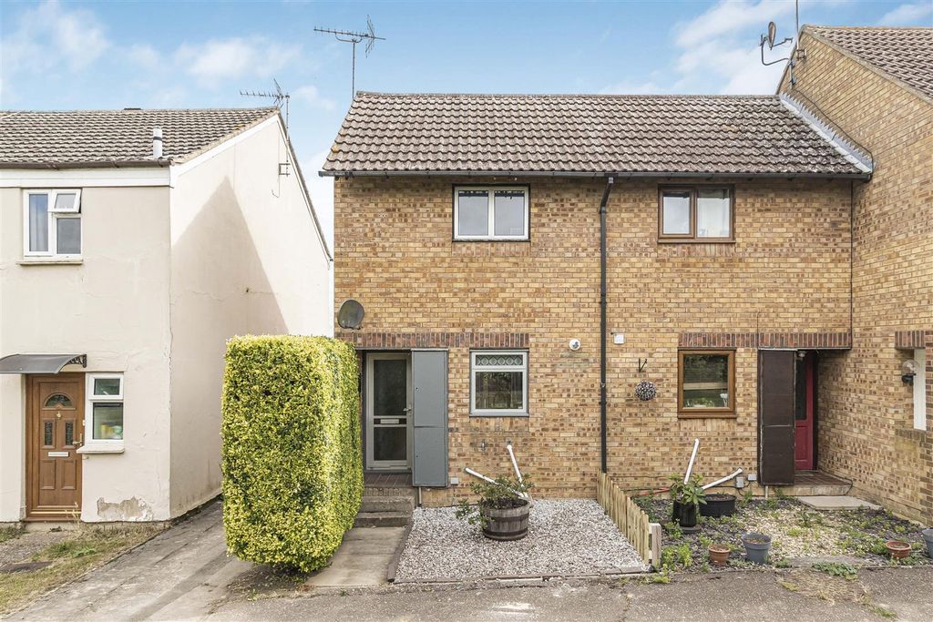 Property photo 1 of 11 External 118 Loompits.Jpg