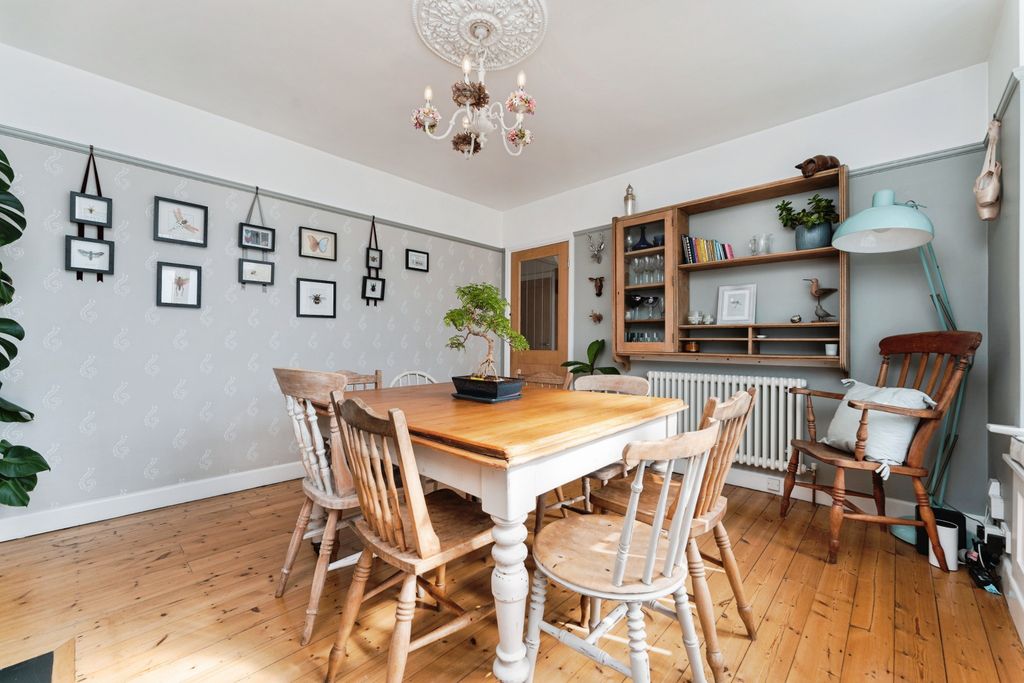 Additional image 9 of 3 bed semi-detached house for salePerne Road, Cambridge CB1