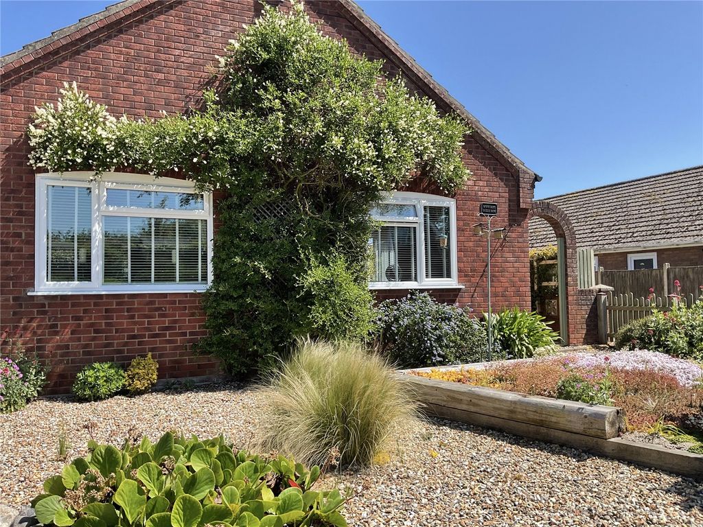 Property photo 1 of 29 Picture No. 32