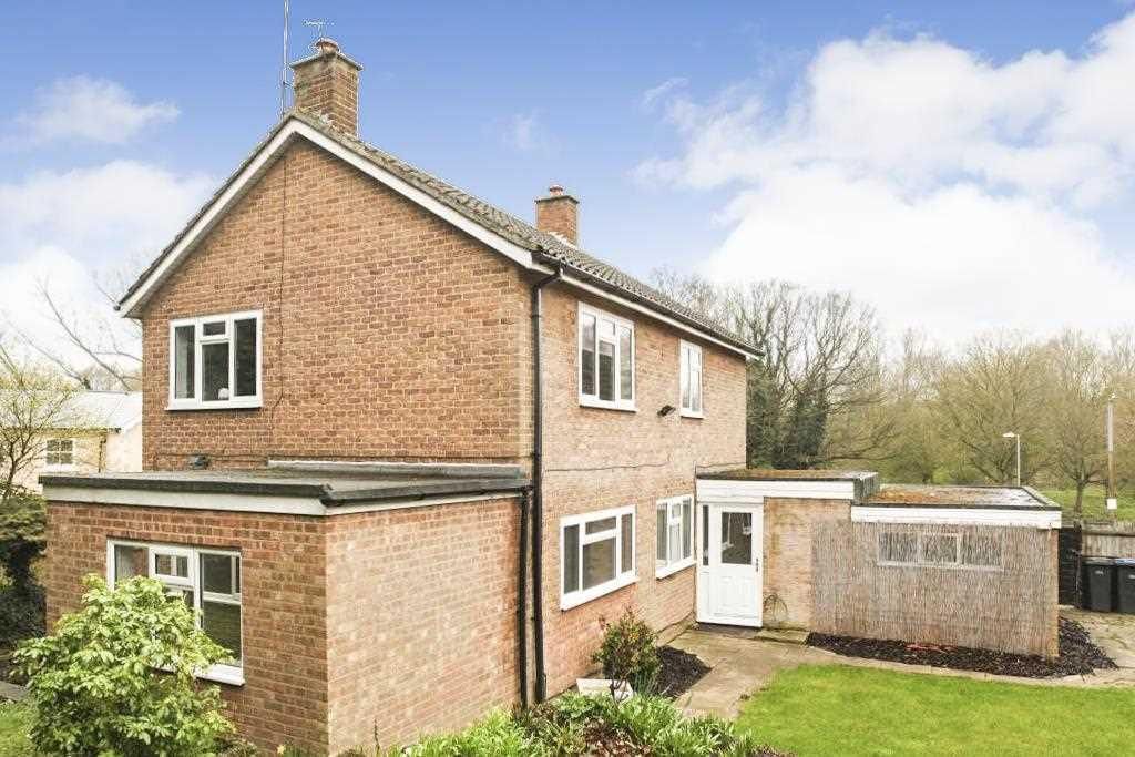 Property photo 2 of 13