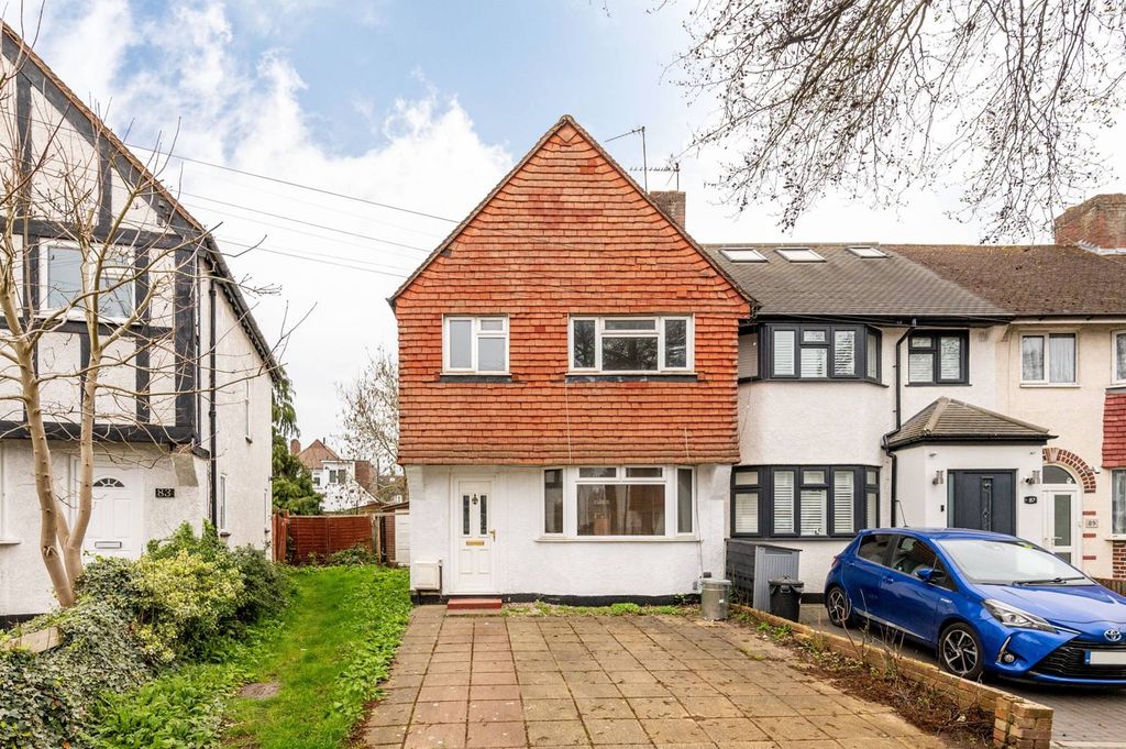 Property photo 2 of 9