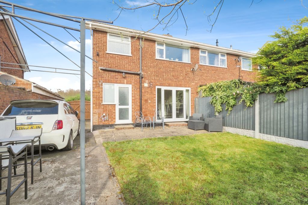 Property photo 2 of 15
