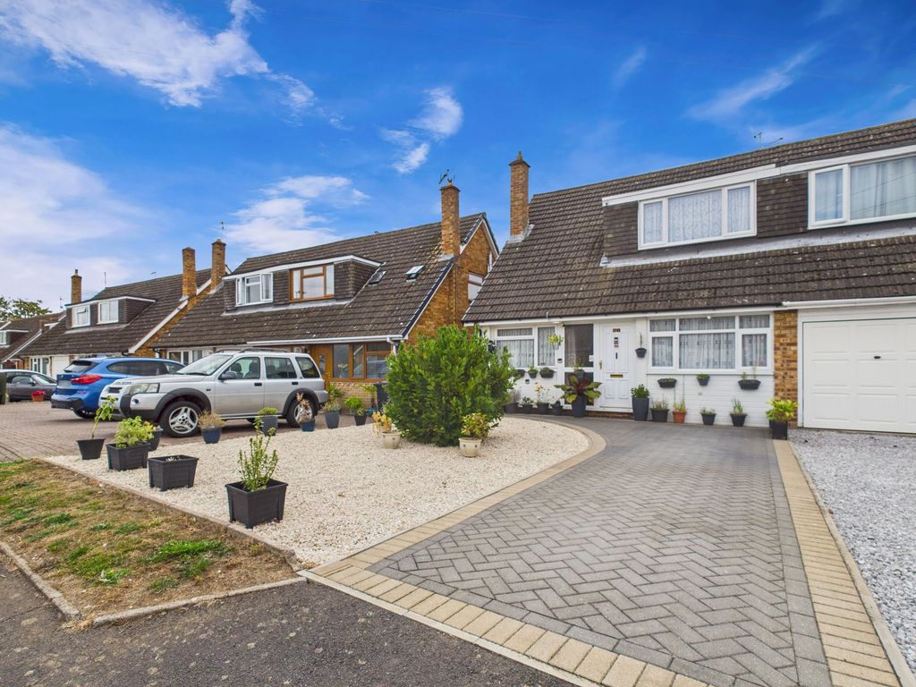 Property photo 1 of 27