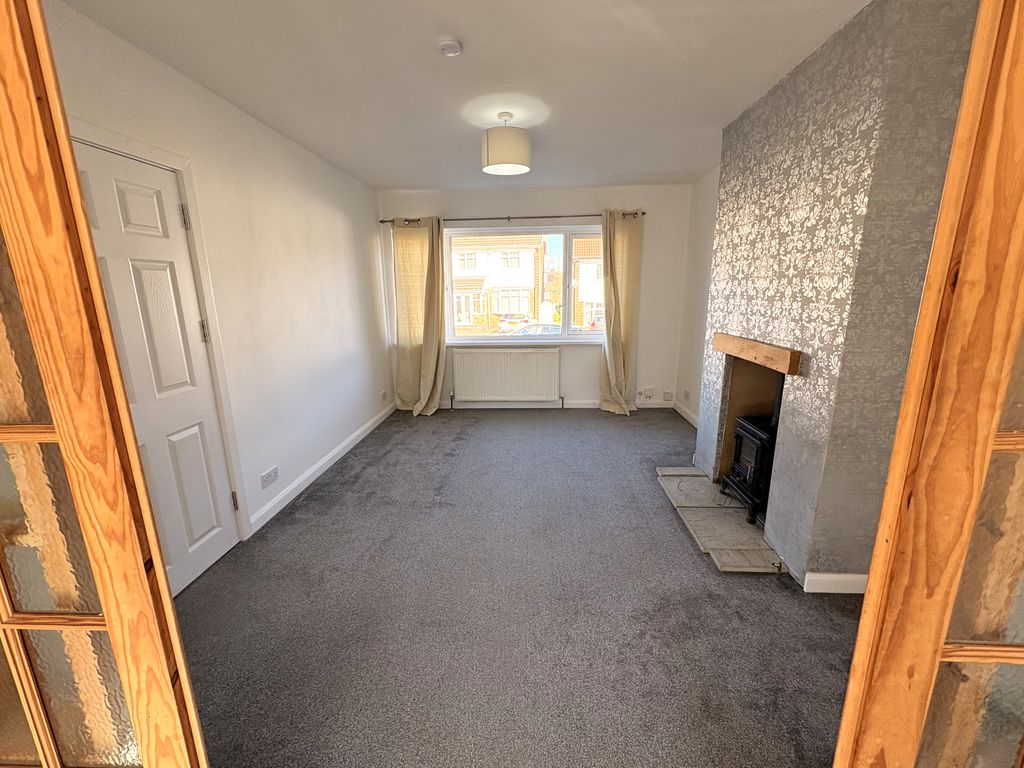 Property photo 3 of 12 Reception 1