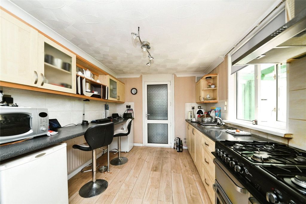 Property photo 3 of 14 Picture No. 08