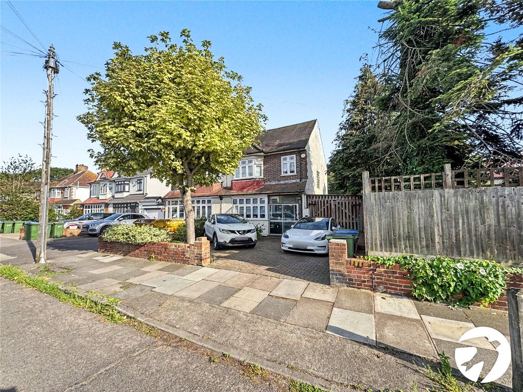 Property photo 1 of 12 Picture No. 16
