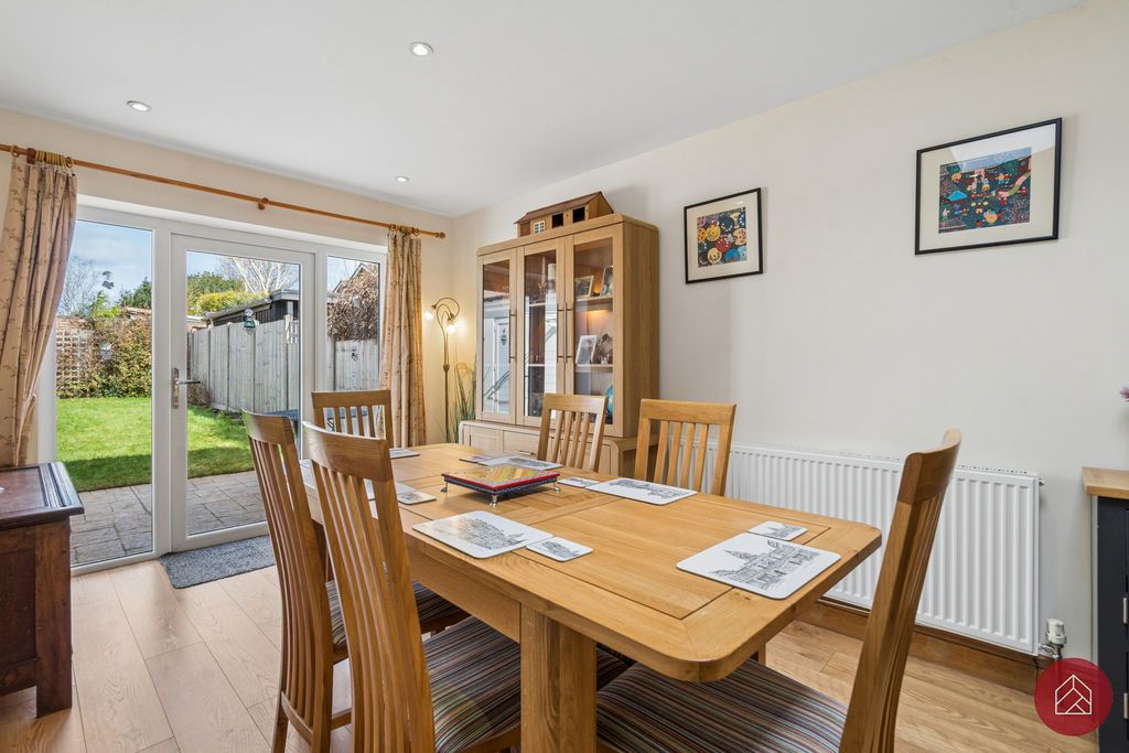 Property photo 2 of 24 Dining Area