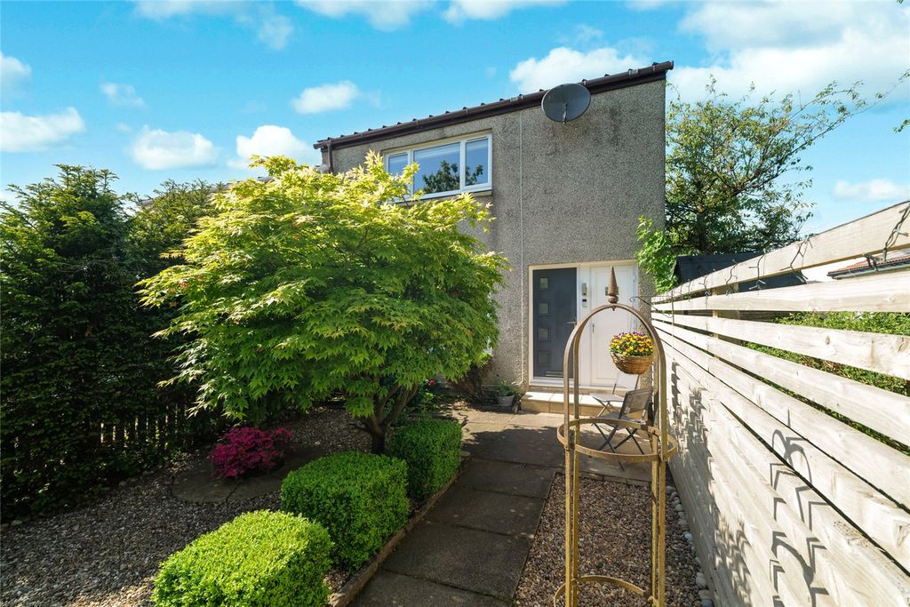 Property photo 1 of 21 Picture No. 02