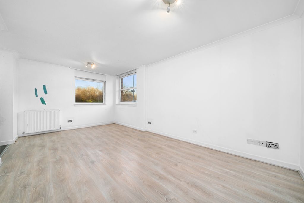 Property photo 2 of 17 Dsc07855