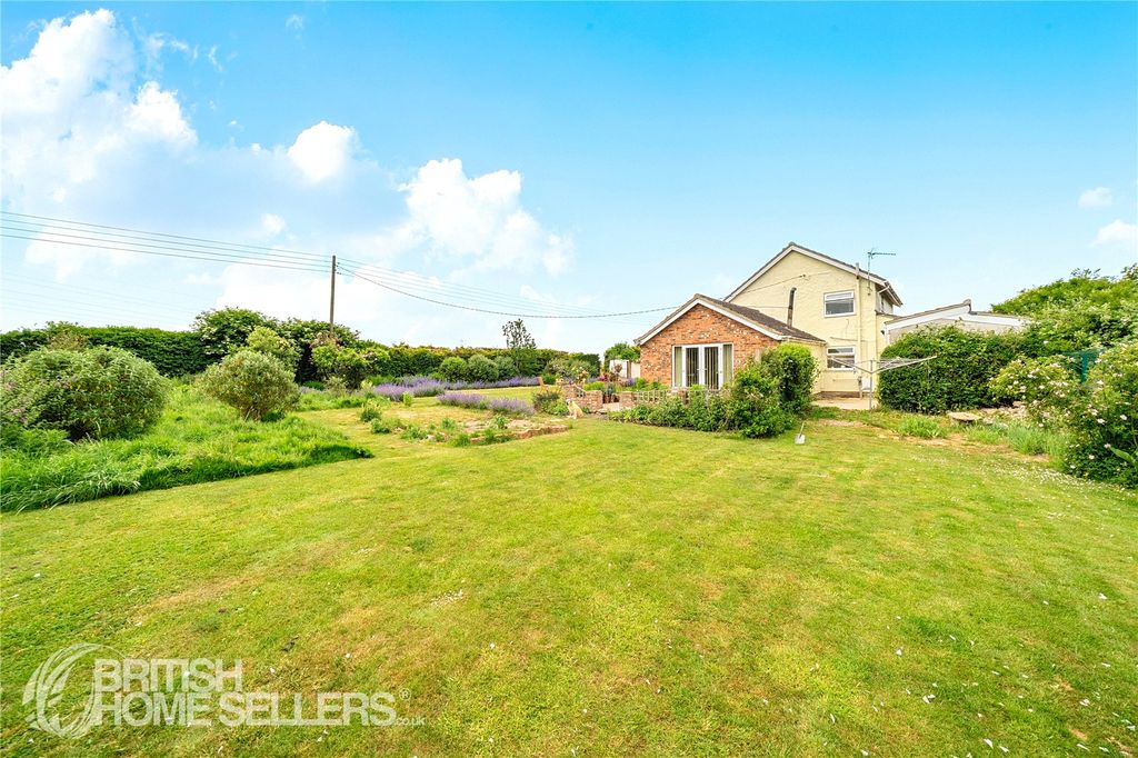 Property photo 2 of 20 Picture No. 19