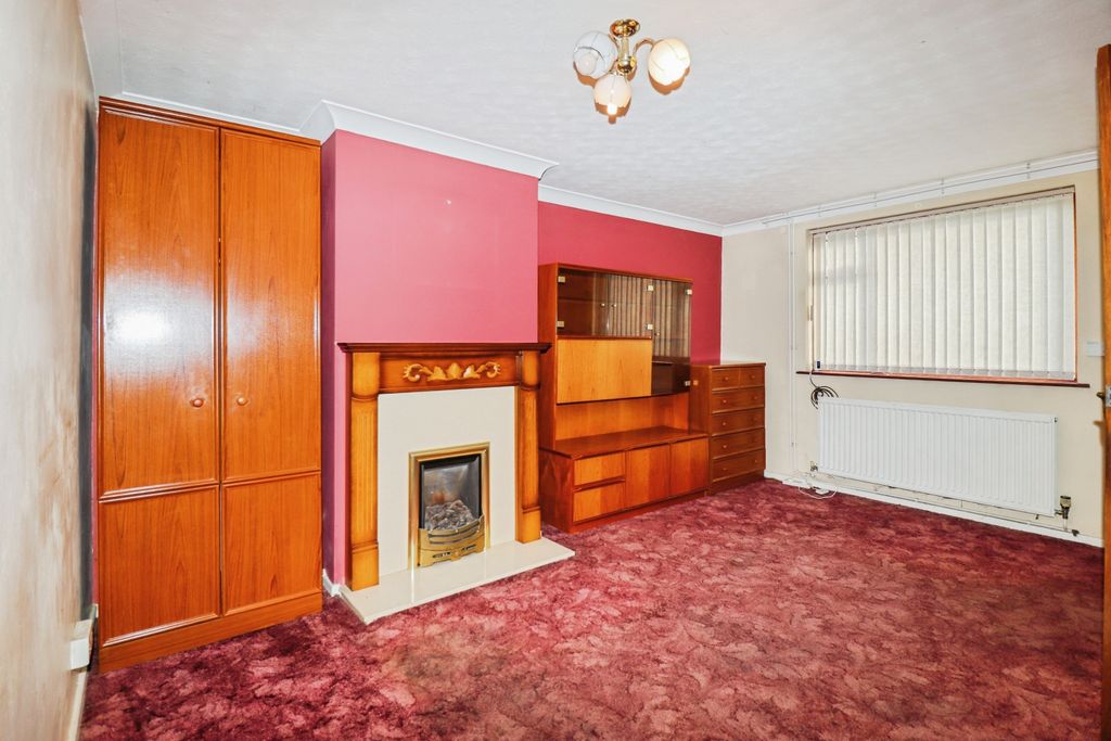 Property photo 3 of 20 Img_2298