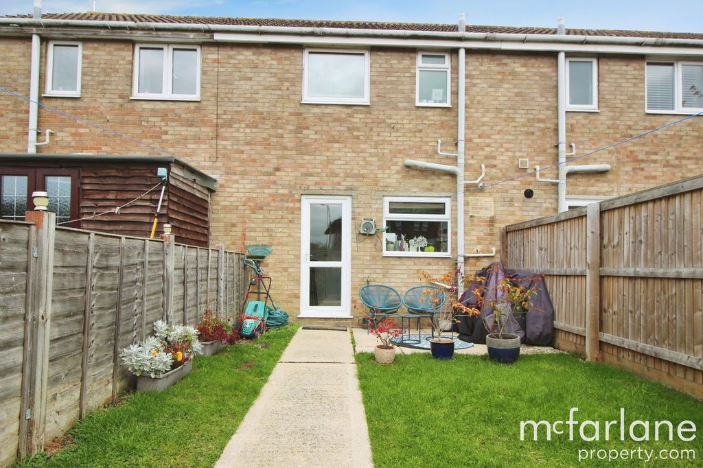 Property photo 3 of 5