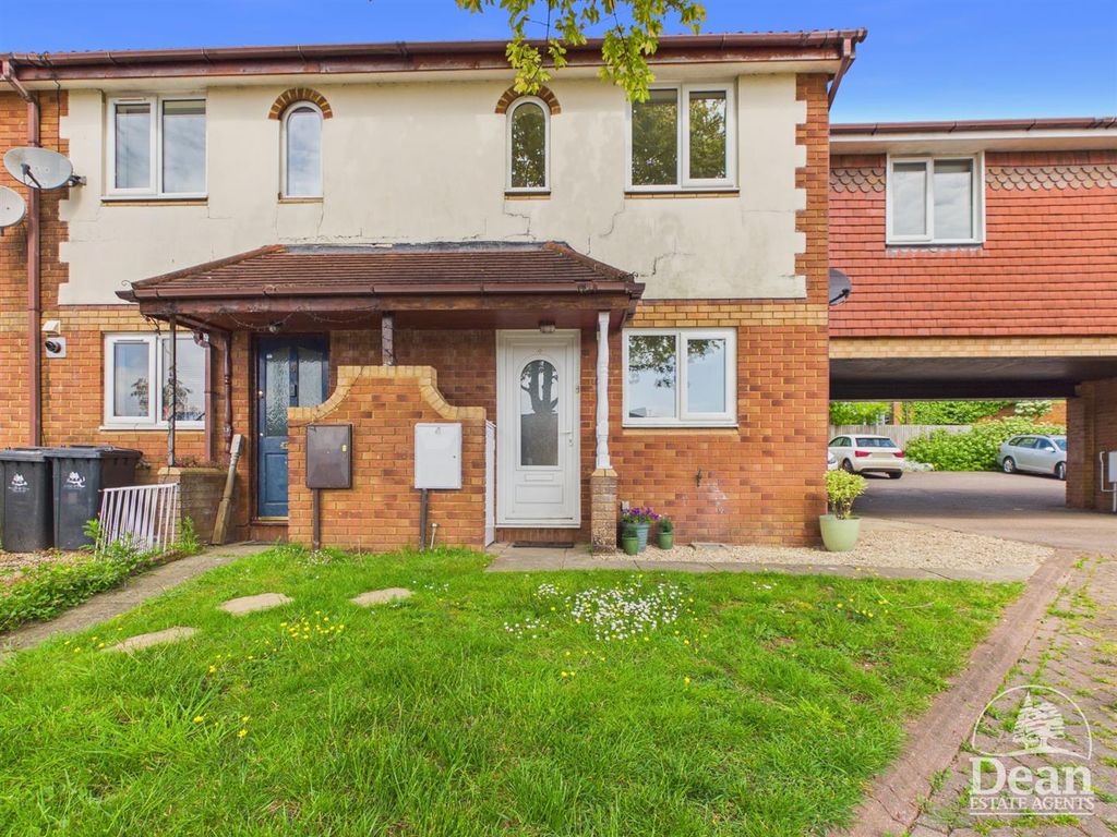 Property photo 1 of 18