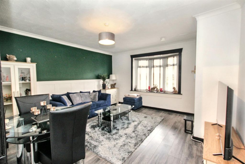 Property photo 2 of 17 2.Jpg