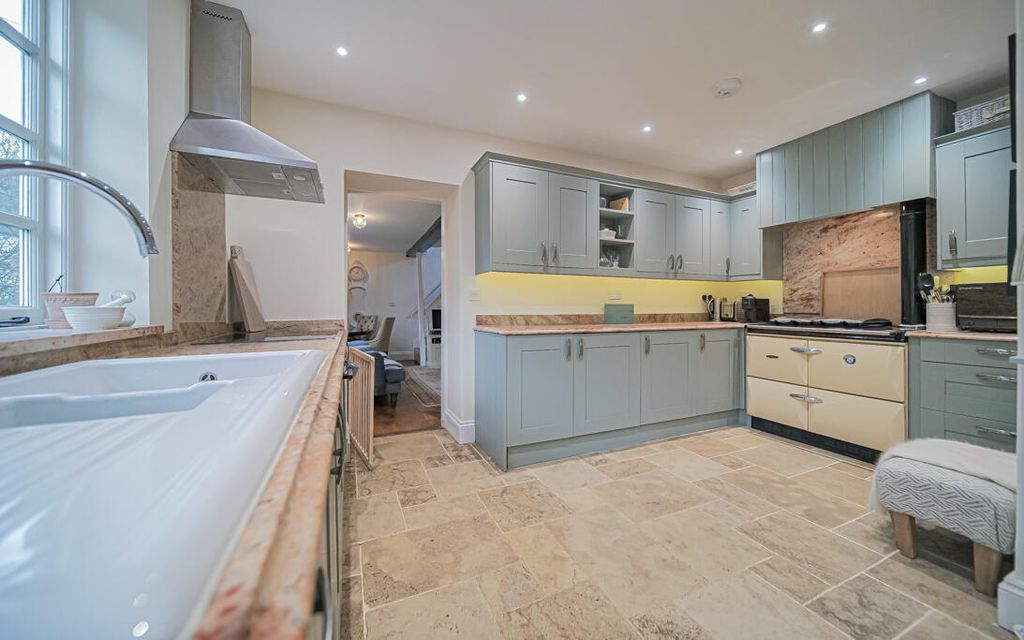 Property photo 3 of 21 P1067686.Jpg