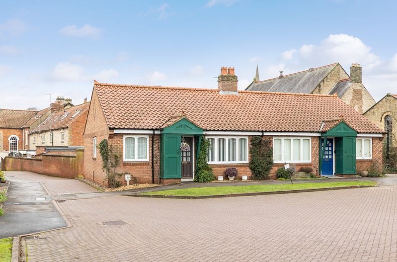 Property photo 1 of 17 Photo 1