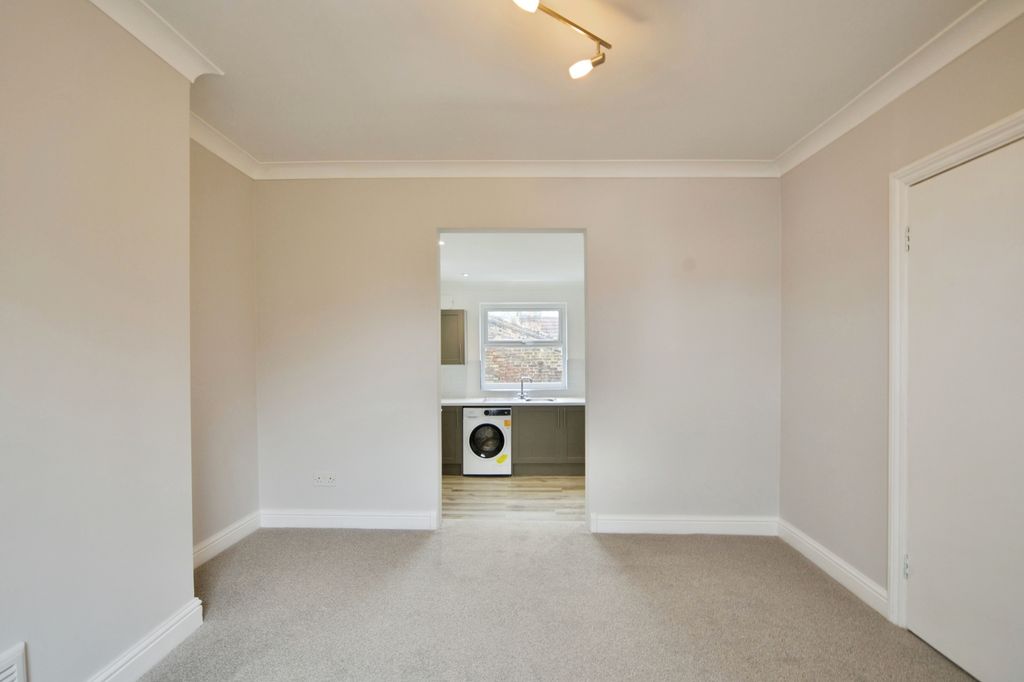 Property photo 2 of 18 Photo #2