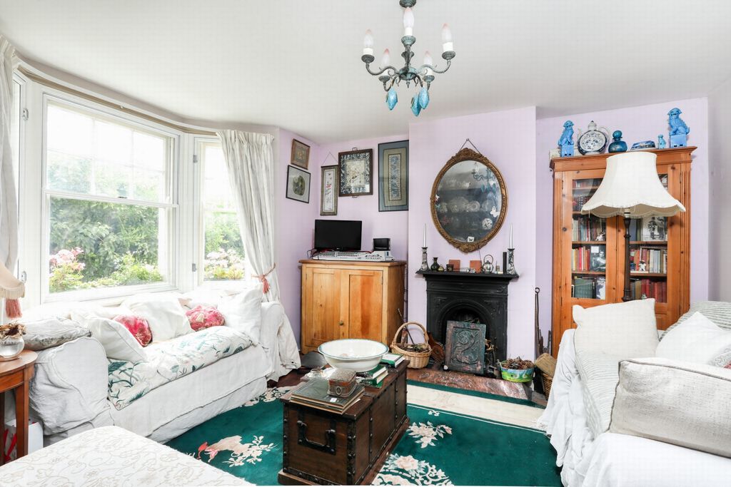 Property photo 3 of 15 Sitting Room