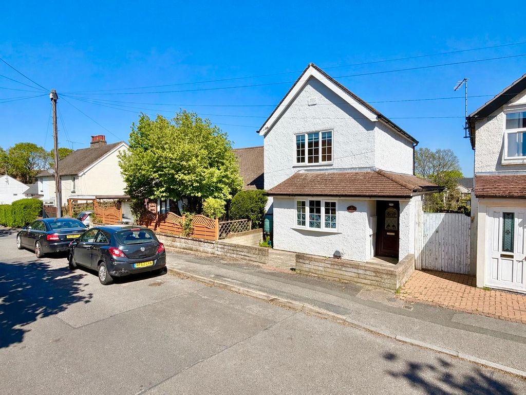 Property photo 1 of 19 8371E7c4-A1F3-4377-9d25-53B35080cd8d