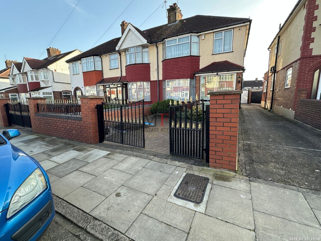 Property photo 2 of 30 Photo 2