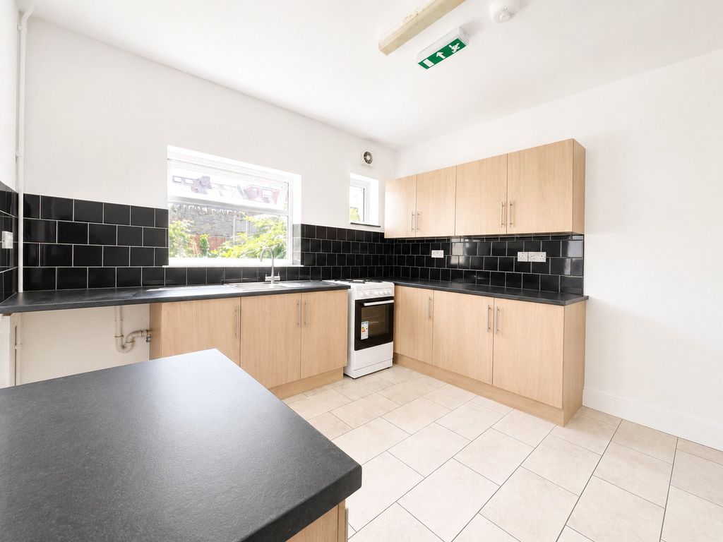 Property photo 3 of 11 Picture No. 09